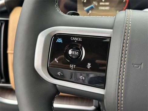 New 2025 Nissan Armada Platinum Reserve image 27