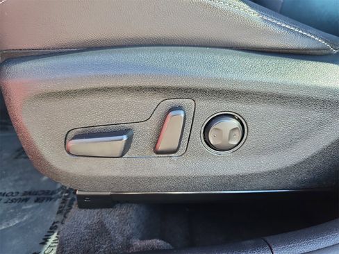 Used 2022 Kia Niro EX Premium image 33