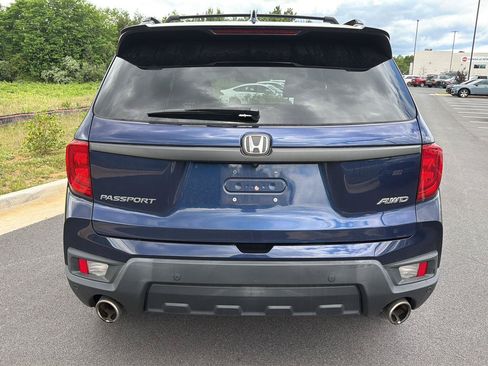 Certified 2022 Honda Passport EX-L image 2