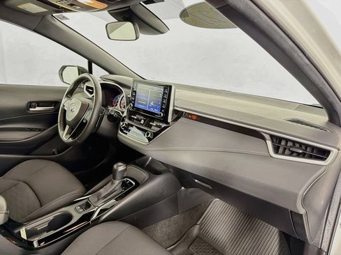 Used 2021 Toyota Corolla SE FWD image 29