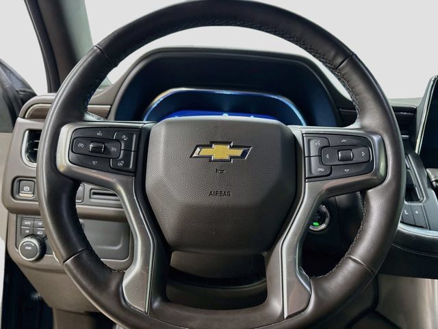 Used 2023 Chevrolet Tahoe LT w/ Luxury Package AWD/4WD image 11