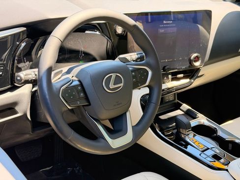 Used 2025 Lexus NX 350h AWD w/ Cold Area Package image 18