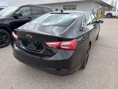 Used 2023 Chevrolet Malibu LT w/ Midnight Edition FWD image 10