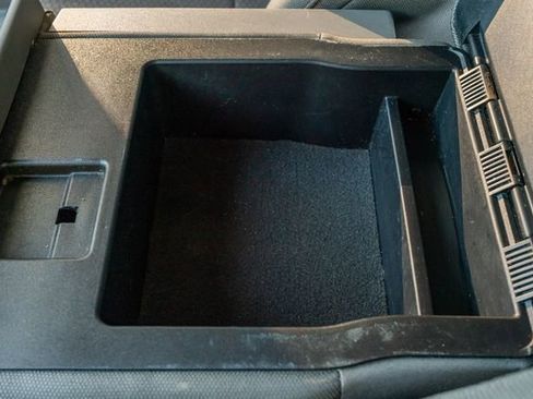 Used 2015 Ford F150 XLT w/ Equipment Group 302A Luxury image 31