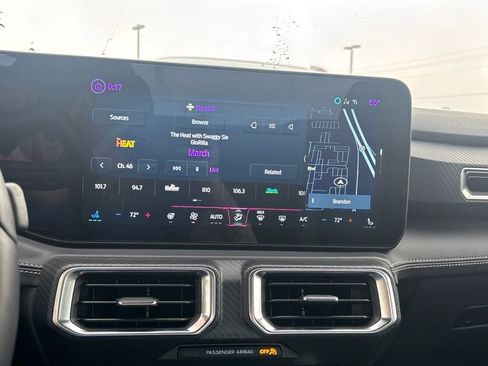 Used 2025 Ford Mustang GT Premium image 12