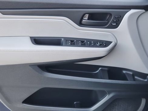 Used 2020 Honda Odyssey EX-L image 17