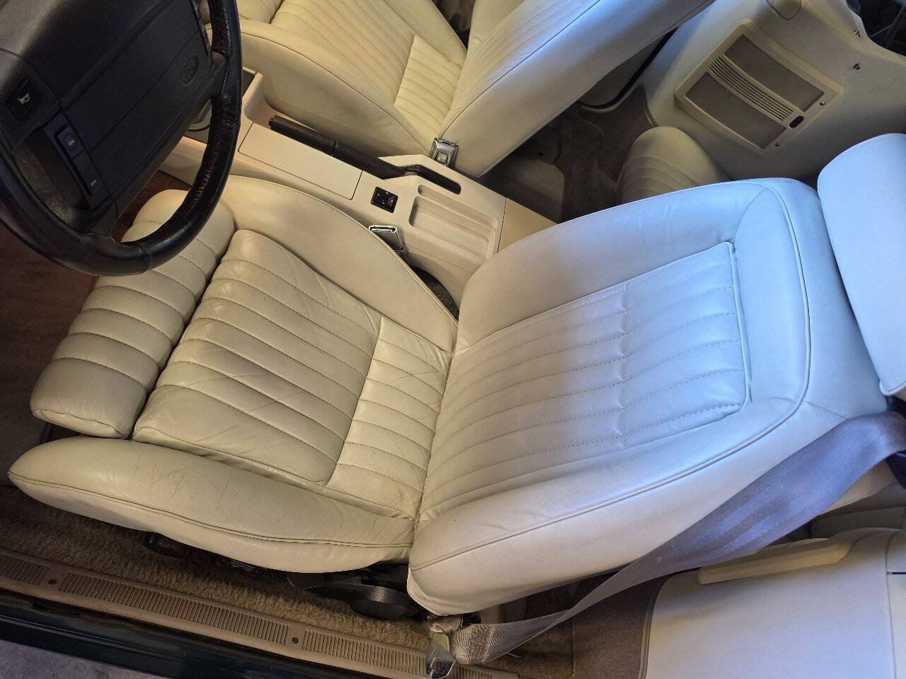 Used 1990 Ford Mustang LX RWD image 16
