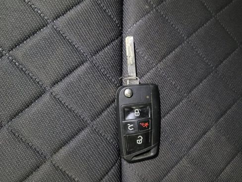 Used 2021 Volkswagen Atlas Cross Sport S FWD image 32