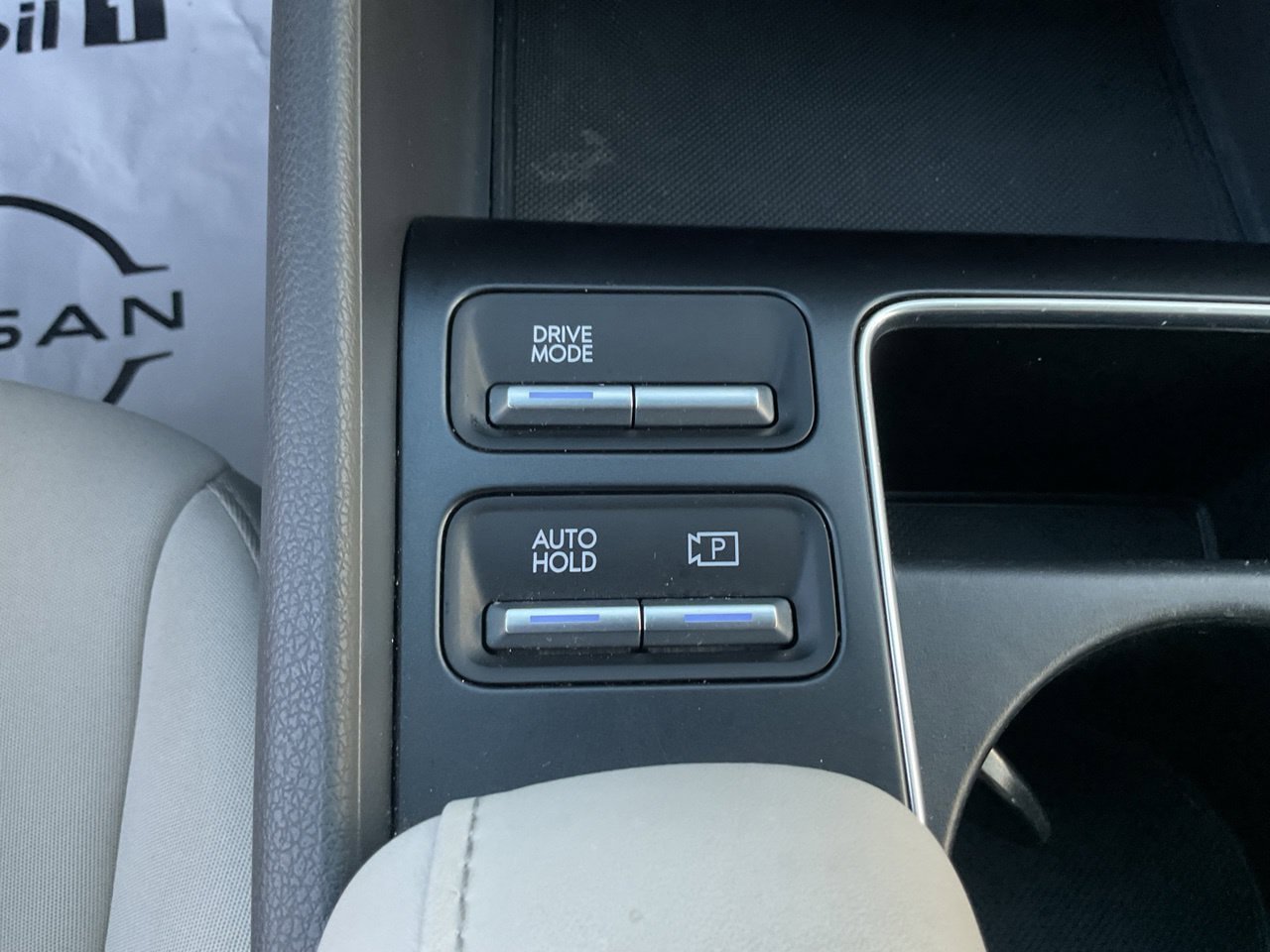 Used 2025 Hyundai Sonata SEL FWD image 22