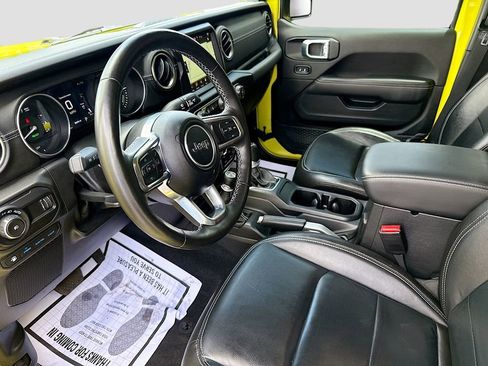 Used 2023 Jeep Wrangler Unlimited Sahara w/ Cold Weather Group image 25