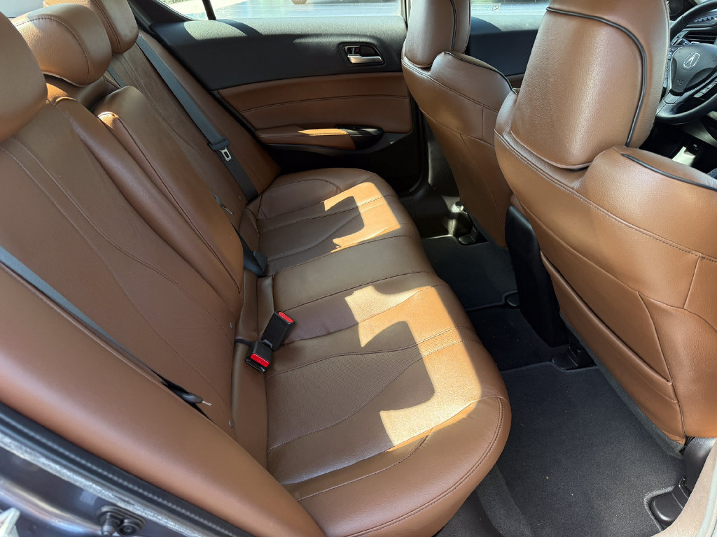 Used 2019 Acura ILX w/ Premium Package FWD image 17