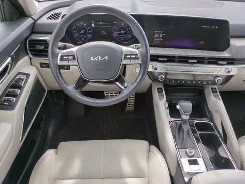 Used 2024 Kia Telluride SX FWD image 15