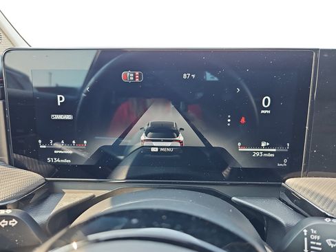 Used 2026 Nissan Kicks SR FWD image 16