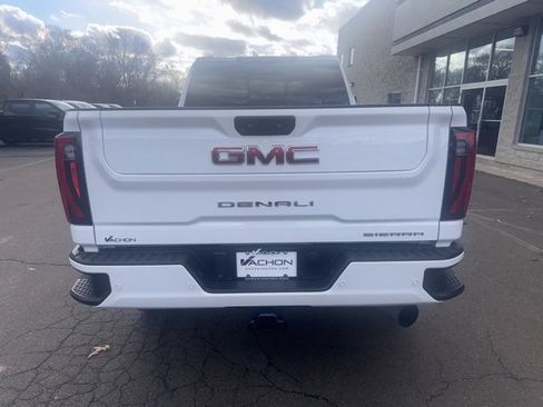 Used 2024 GMC Sierra 3500 Denali w/ Denali Reserve Package image 5