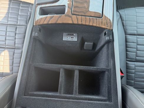 Used 2024 Cadillac Escalade Sport Platinum w/ LPO, Floor Liner Package AWD/4WD image 26