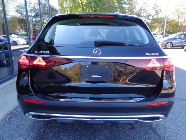 Used 2025 Mercedes-Benz E 450 4MATIC All-Terrain Wagon w/ Leather Package image 6