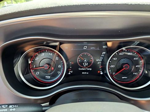 Used 2021 Dodge Charger SXT w/ Leather Interior Group image 22