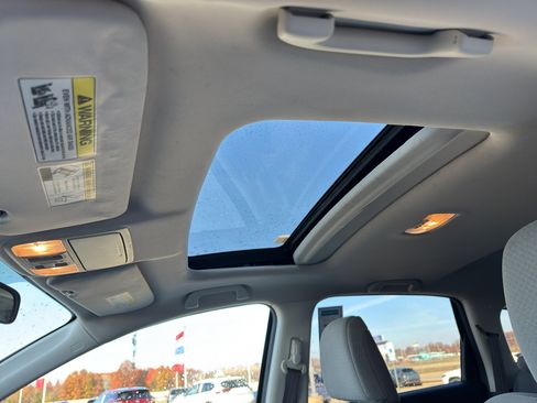 Used 2015 Honda CR-V EX image 11