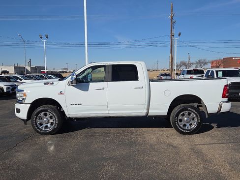 Used 2024 RAM 2500 Laramie image 2