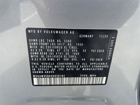 New 2025 Volkswagen ID. Buzz Pro S image 27