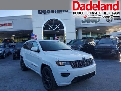 Used 2019 Jeep Grand Cherokee Altitude