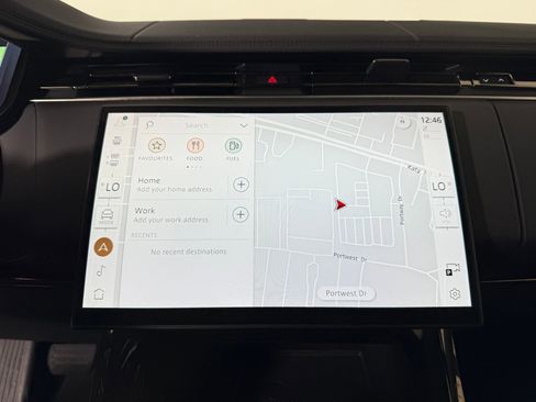 Used 2025 Land Rover Range Rover Sport SE AWD/4WD image 24