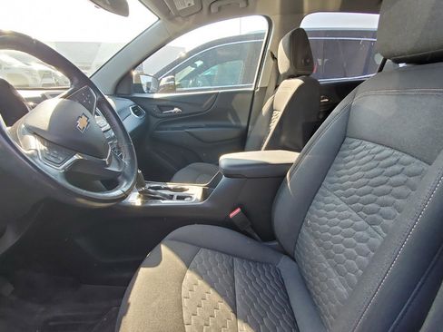 Used 2019 Chevrolet Equinox LT FWD image 3