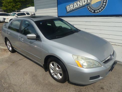 Used 2007 Honda Accord EX image 31