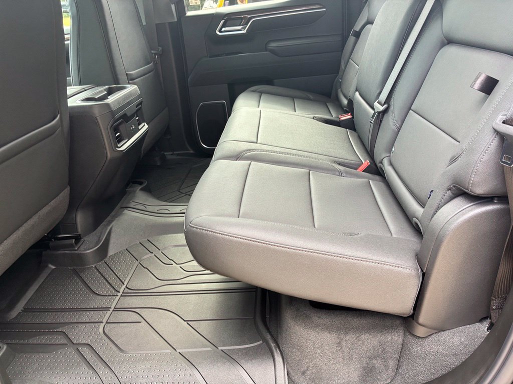 New 2026 Chevrolet Silverado 1500 RST w/ Convenience Package II RWD image 12