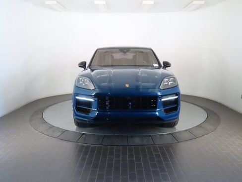 Certified 2026 Porsche Cayenne S AWD/4WD image 10