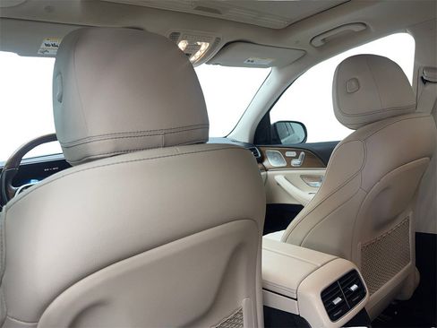 Used 2022 Mercedes-Benz GLE 350 4MATIC image 34