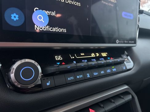 Used 2024 Toyota Sequoia SR5 image 19