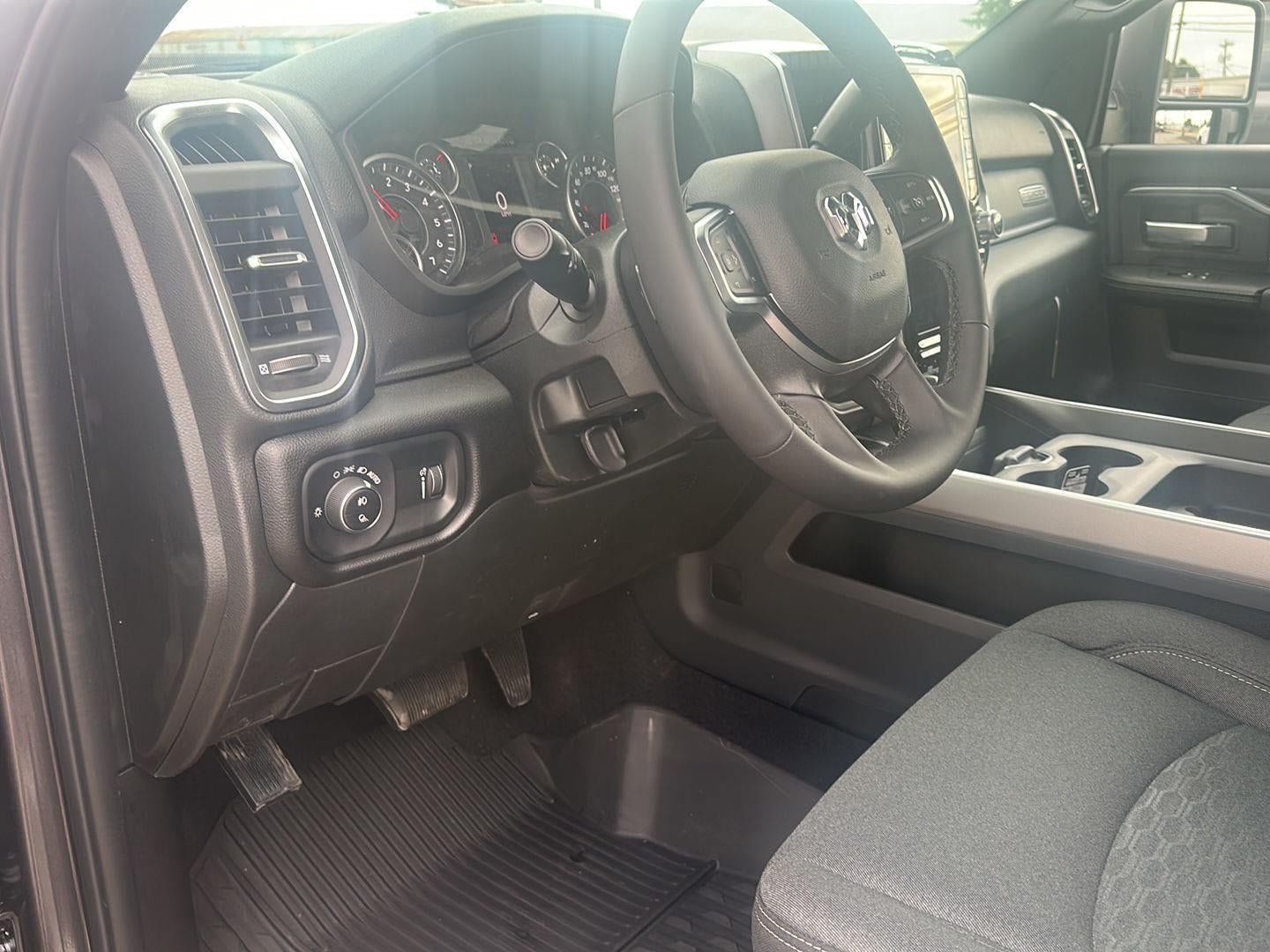 New 2026 RAM 2500 Big Horn AWD/4WD image 11