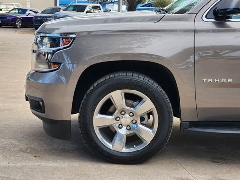 Used 2018 Chevrolet Tahoe LT w/ Luxury Package image 16