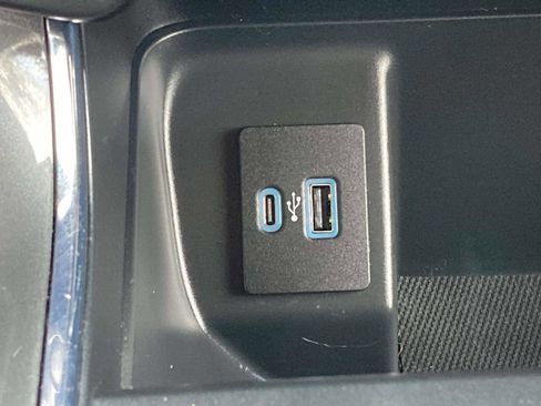 Used 2023 Ford F150 XLT w/ Equipment Group 302A High image 25