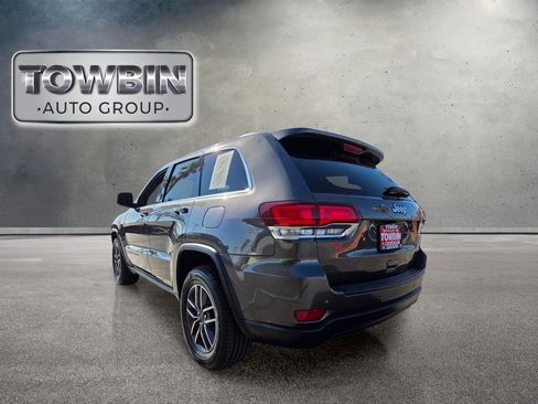 Used 2020 Jeep Grand Cherokee Laredo w/ Laredo X Package RWD image 6