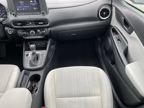 Used 2022 Hyundai Kona SEL FWD image 16