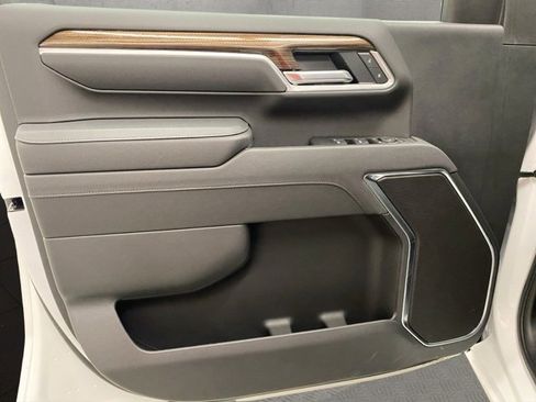 New 2025 Chevrolet Silverado 2500 LT w/ Z71 Chrome Sport Edition image 22