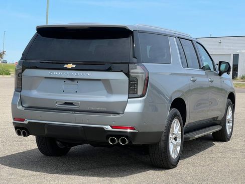 Certified 2025 Chevrolet Suburban Premier AWD/4WD image 53