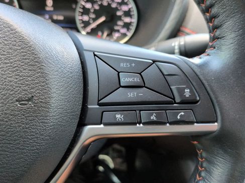 Used 2024 Nissan Sentra SR FWD image 24