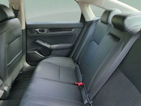 Certified 2024 Honda Civic Touring image 18