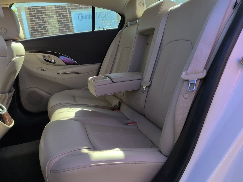 Used 2016 Buick LaCrosse Leather w/ Experience Buick Package FWD image 28