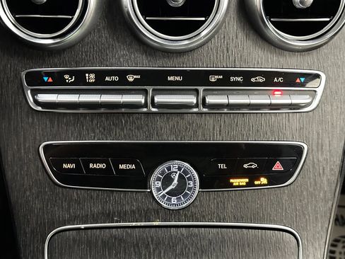 Used 2019 Mercedes-Benz C 300 Sedan w/ Parking Assistance Package image 44