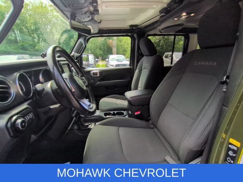 Used 2021 Jeep Wrangler Unlimited Sahara AWD/4WD image 19