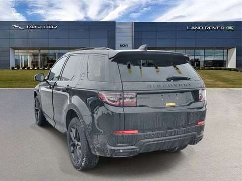 New 2026 Land Rover Discovery Sport Landmark image 2