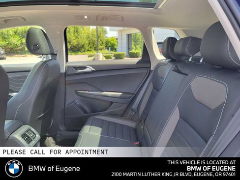 Used 2024 Volkswagen Taos SEL AWD/4WD image 20