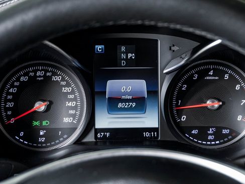 Used 2017 Mercedes-Benz C 300 4MATIC Coupe image 23