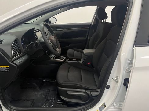 Used 2018 Hyundai Elantra SEL FWD image 11