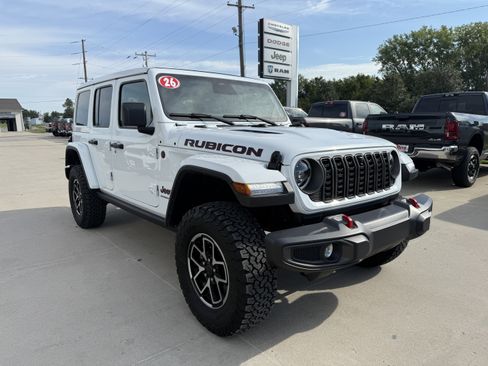 Used 2026 Jeep Wrangler Unlimited Rubicon w/ Safety Group AWD/4WD image 36