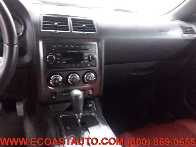 Used 2013 Dodge Challenger SXT RWD image 12